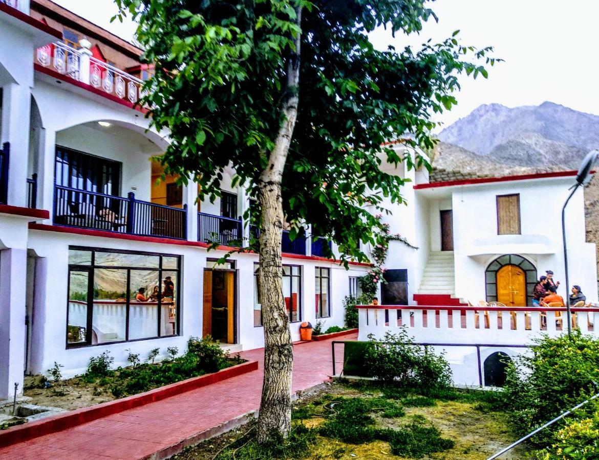 Caravan Sarai Kargil Exterior photo