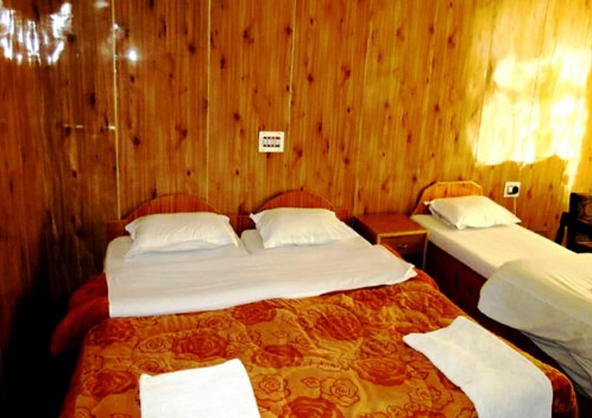 Caravan Sarai Kargil Exterior photo